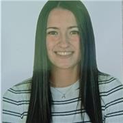 Graduada en Educación Primaria imparte clases de cualquier área a niños de Primaria